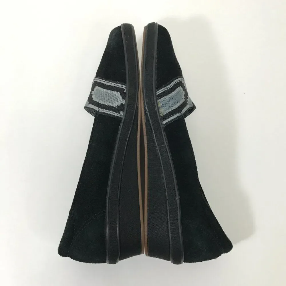 Grasshoppers Suede Ortholite Wedge Loafer Women's Size 8M Black Aztec Casual